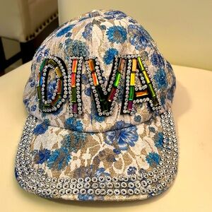 Diva baseball cap